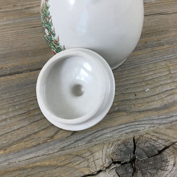 Christmas Tree Stoneware Sugar Bowl With Lid 4.25" Tall Made In China - Picture 6 of 8